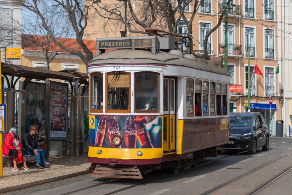 Tram 28